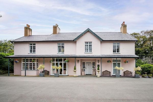 Plas Dinas Country House (Wales)